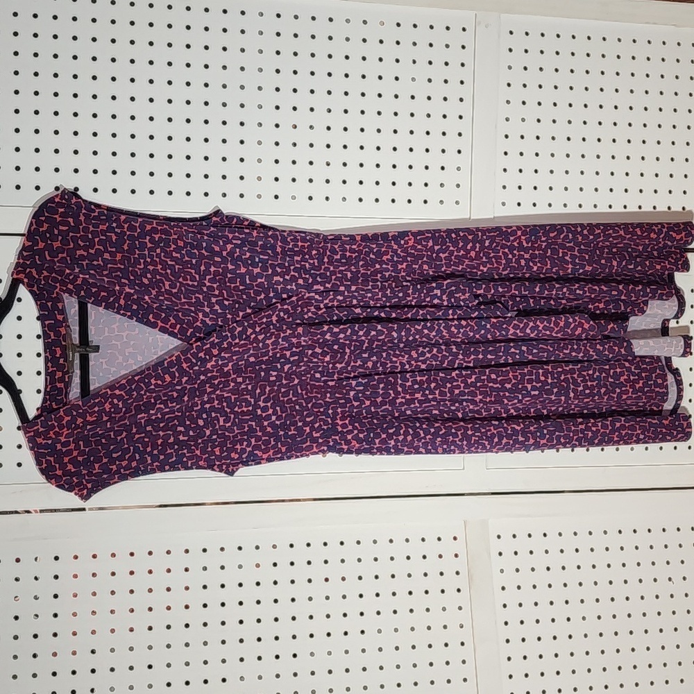 BCBGMaxAzria Size Large Wrap Midi Dress Stretch Lightweight Red & Blue V-Neck